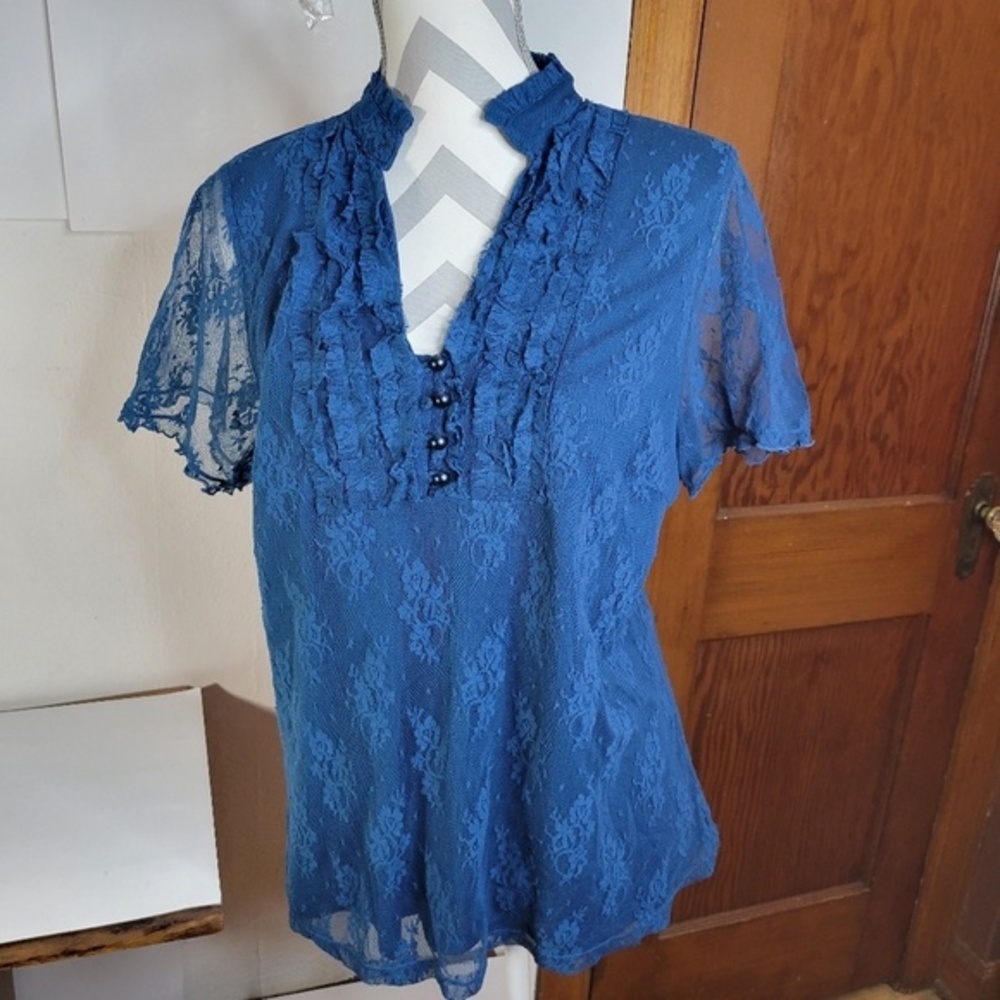 Womans Lane Bryant SS Lined Lace Teal top 14W/16W Button neckline